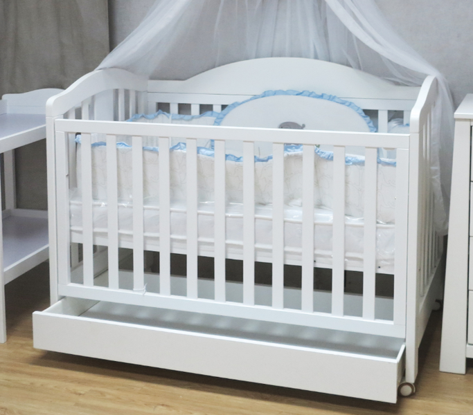 baby cot change table
